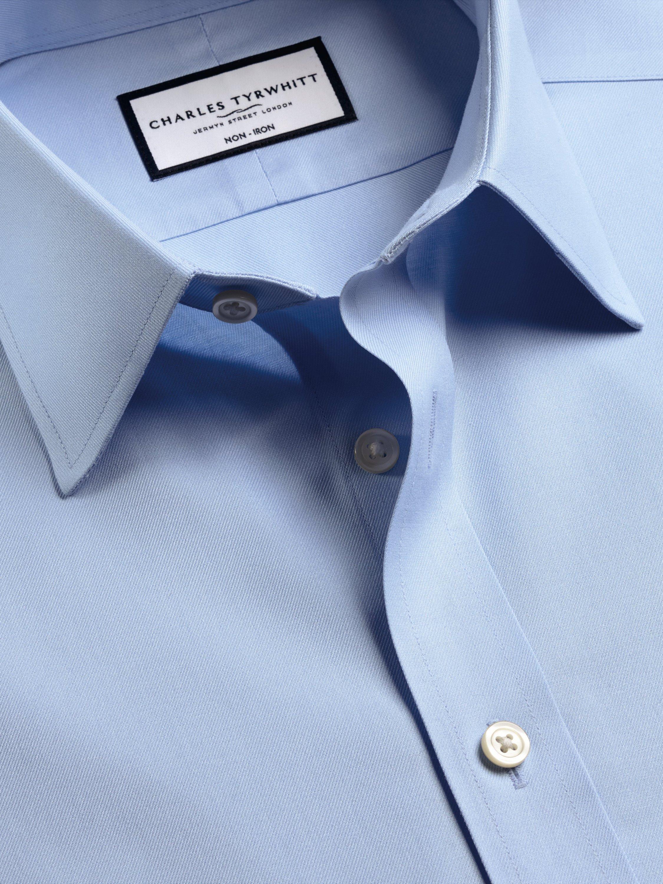 Product image 4 of 6, which shows Charles Tyrwhitt Point Collar Non-Iron Twill Shirt, Sky Blue, 14.5/33