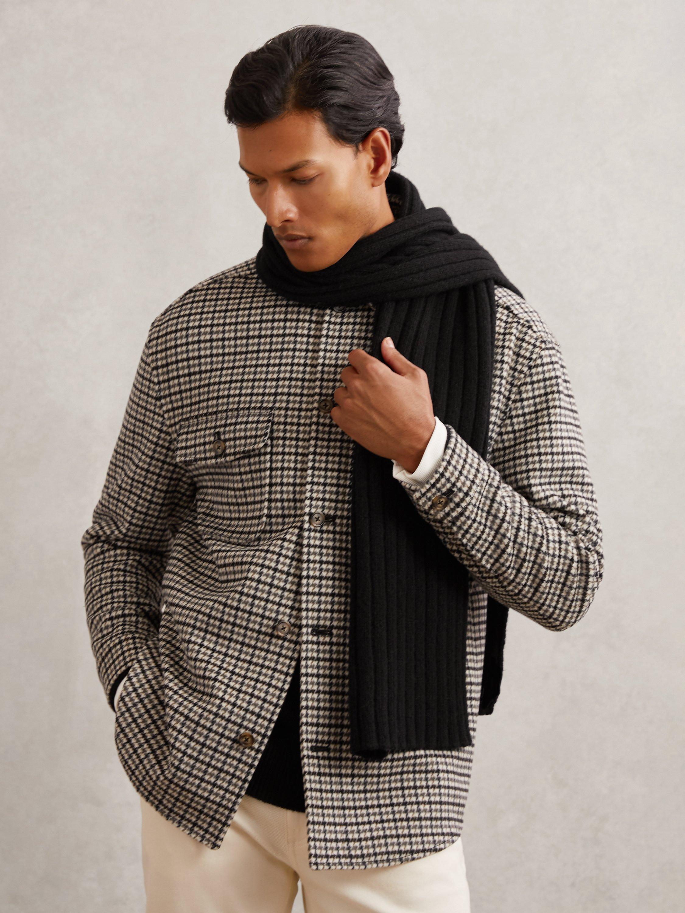 Product image 3 of 5, which shows Reiss Swinly Wool Blend Scarf, Black, One Size