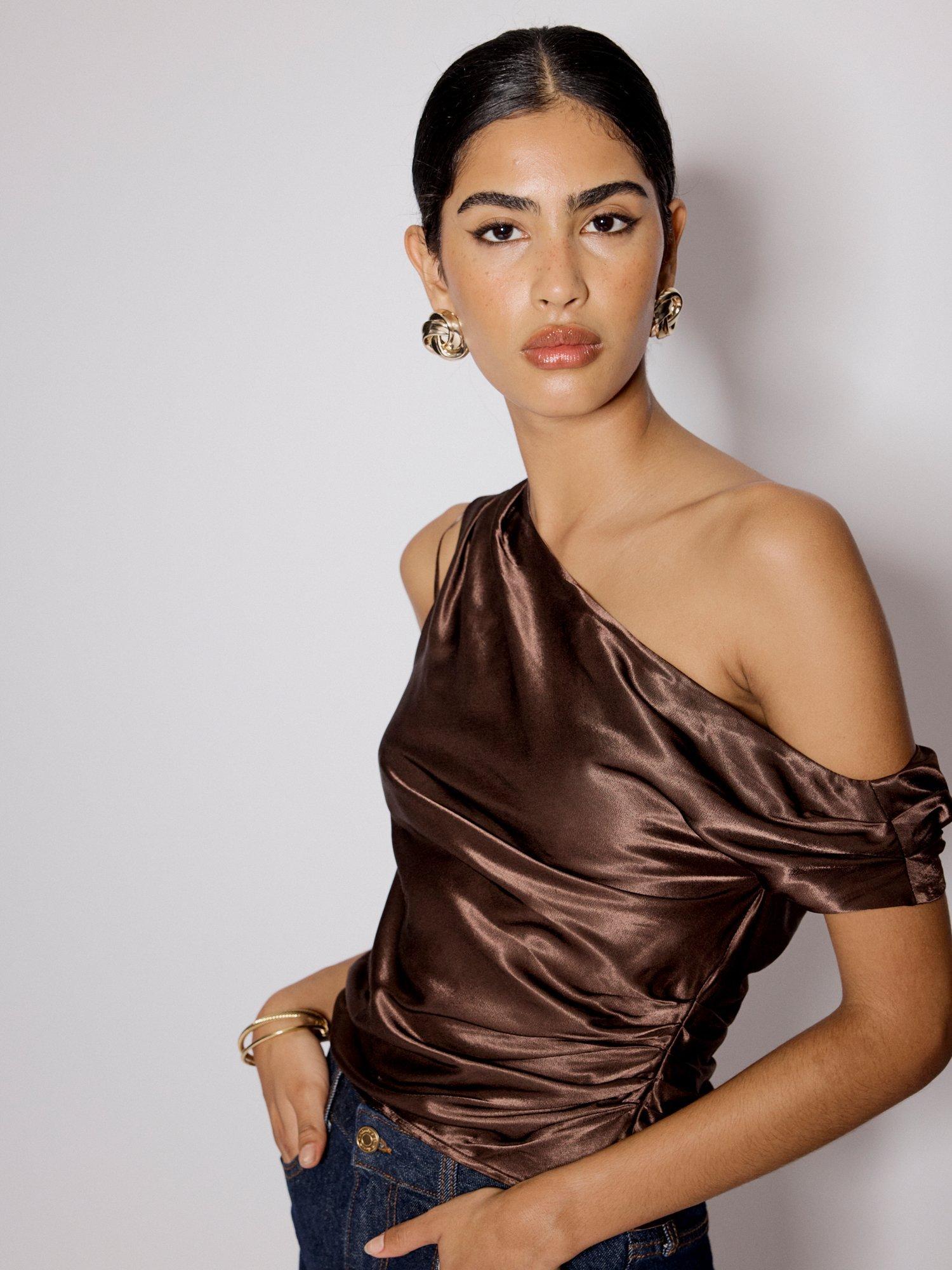 Product image 4 of 5, which shows Nobody's Child Katty One Shoulder Satin Top containing LENZING™ ECOVERO™ Viscose, Brown, 8