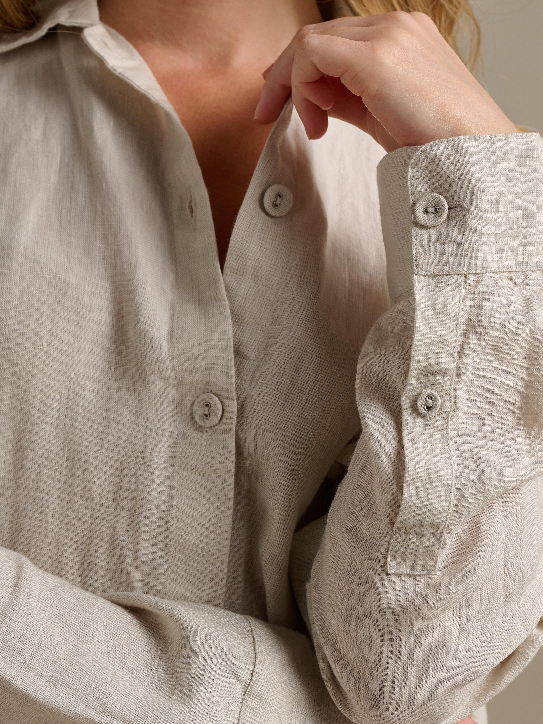 Product image 4 of 6, which shows Bedfolk Relaxed Pure Linen Shirt, Clay, XS
