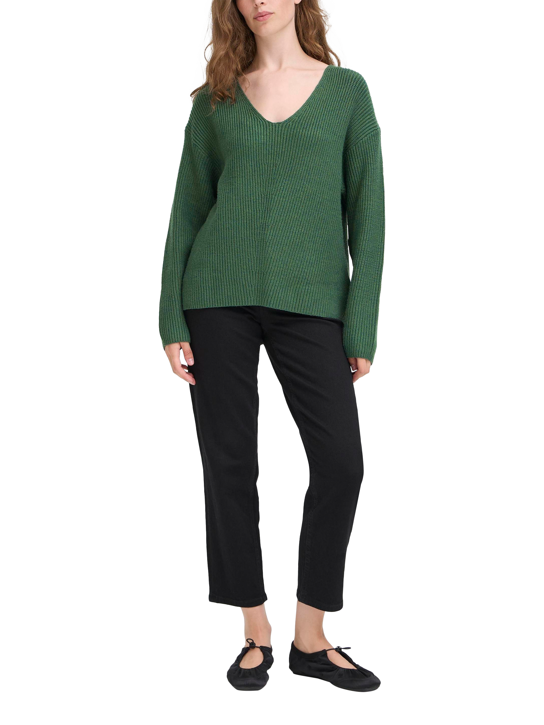 Product image 3 of 7, which shows ICHI Chana V-Neck Jumper, Pineneedle, XS