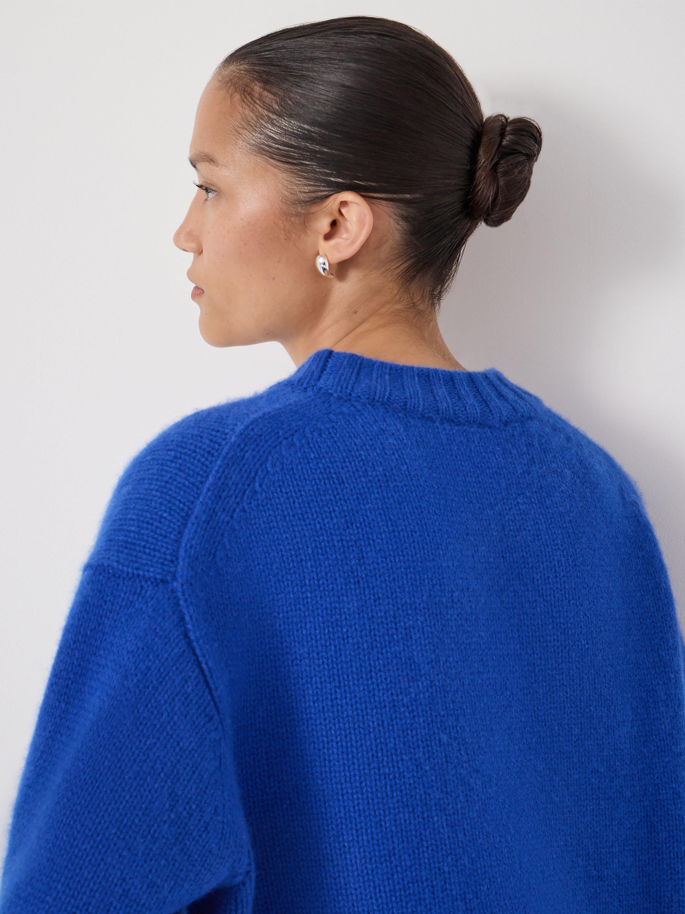 Product image 5 of 5, which shows HUSH Cora Chunky Pure Cashmere Jumper, Bright Blue, L-XL