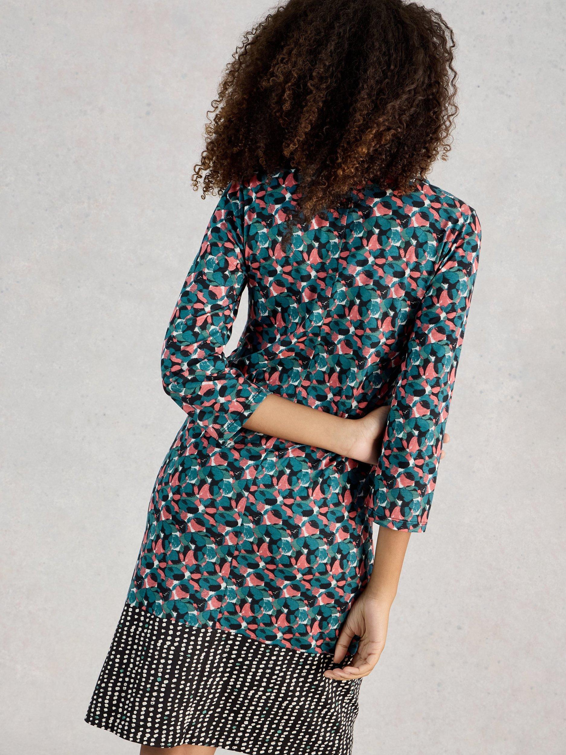 Product image 2 of 6, which shows White Stuff Tallie V-Neck Jersey Dress, Navy/Multi, 6