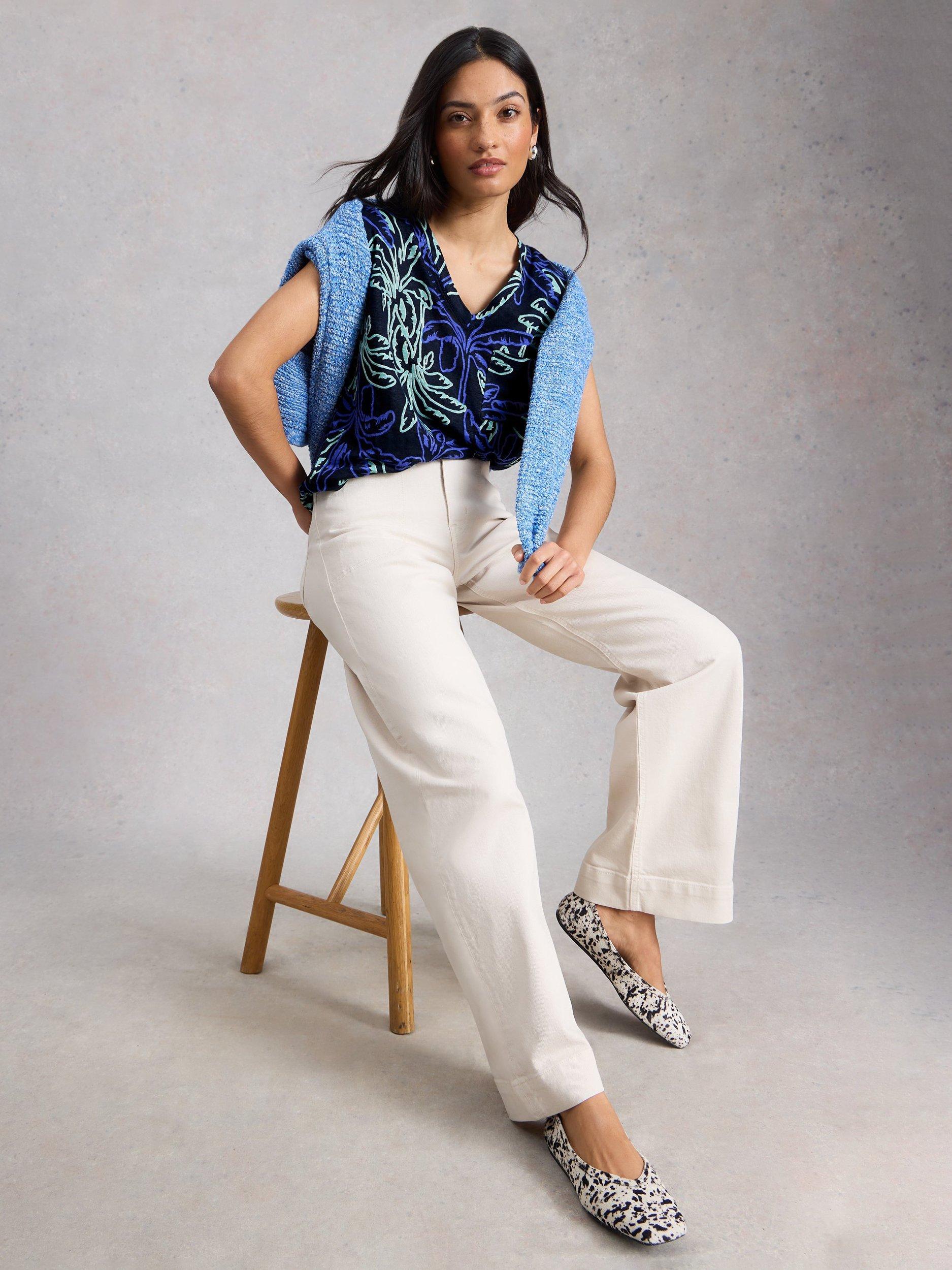 Product image 4 of 6, which shows White Stuff Iris V-Neck Pure Linen T-Shirt, Navy/Multi, 6