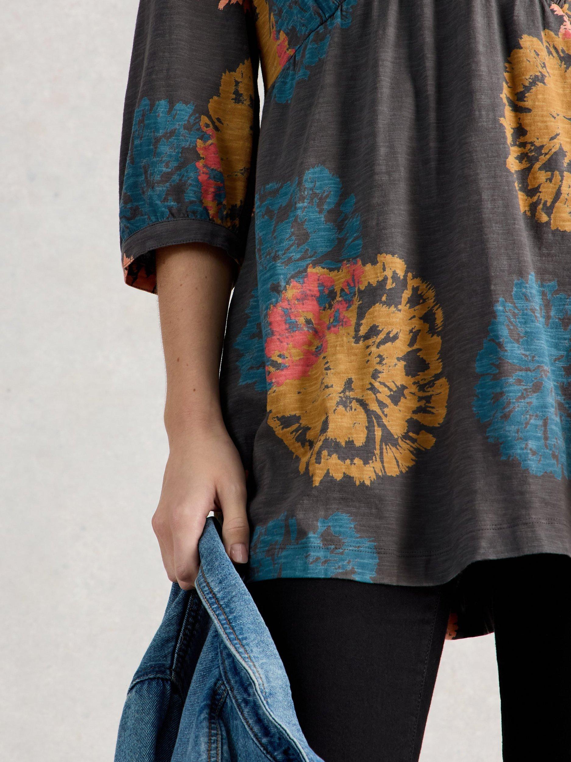 Product image 3 of 6, which shows White Stuff Petite Lara Floral Tunic Top, Grey/Multi, 6