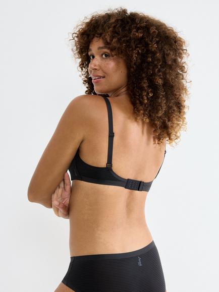 sloggi ZERO Feel Air THE UP Push Up Bra - view 2, Black