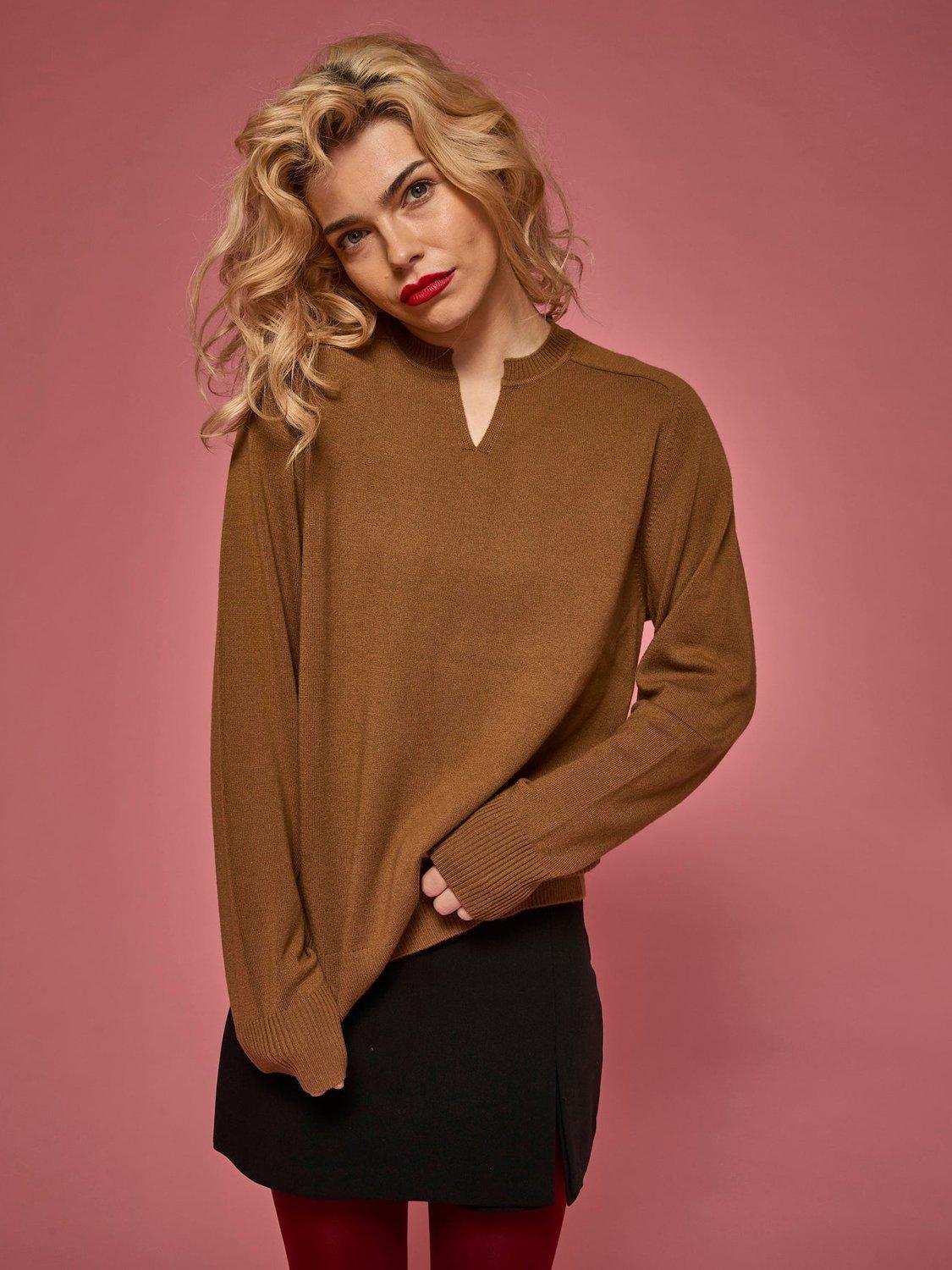 Product image 6 of 6, which shows SALTS Unisex Split Neck Wool Rich Jumper, Caramel, S