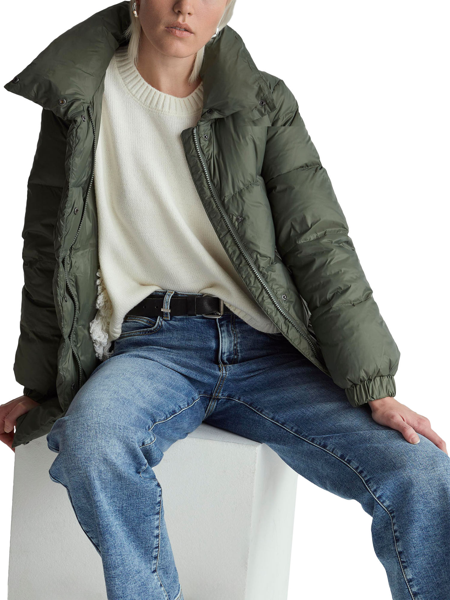 Product image 3 of 6, which shows Benetton Fringed Boxy Wool Rich Jumper, White, XS