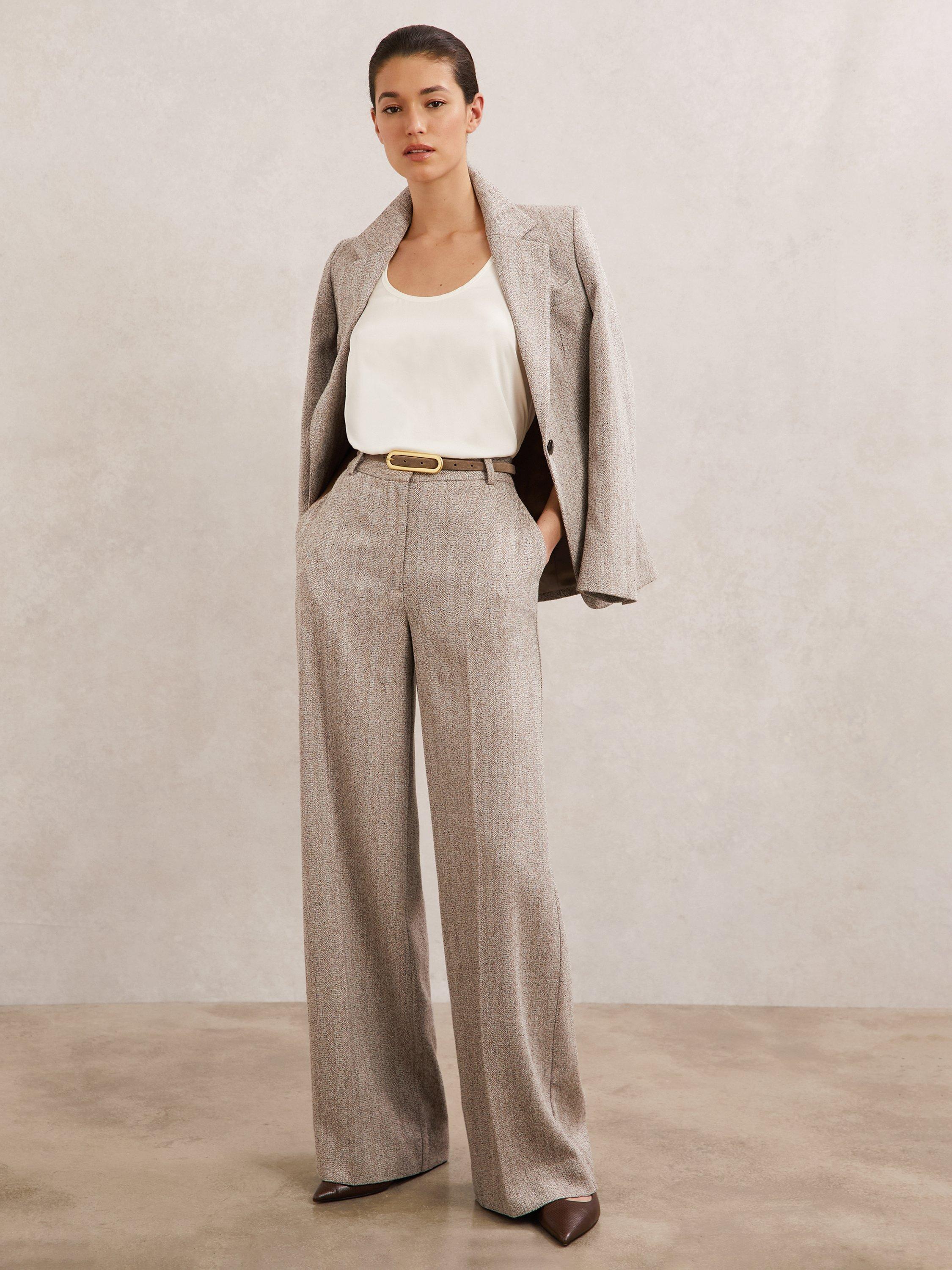 Product image 1 of 5, which shows Reiss Petite Isla Textured Wide Leg Trousers, Grey, 6Pt