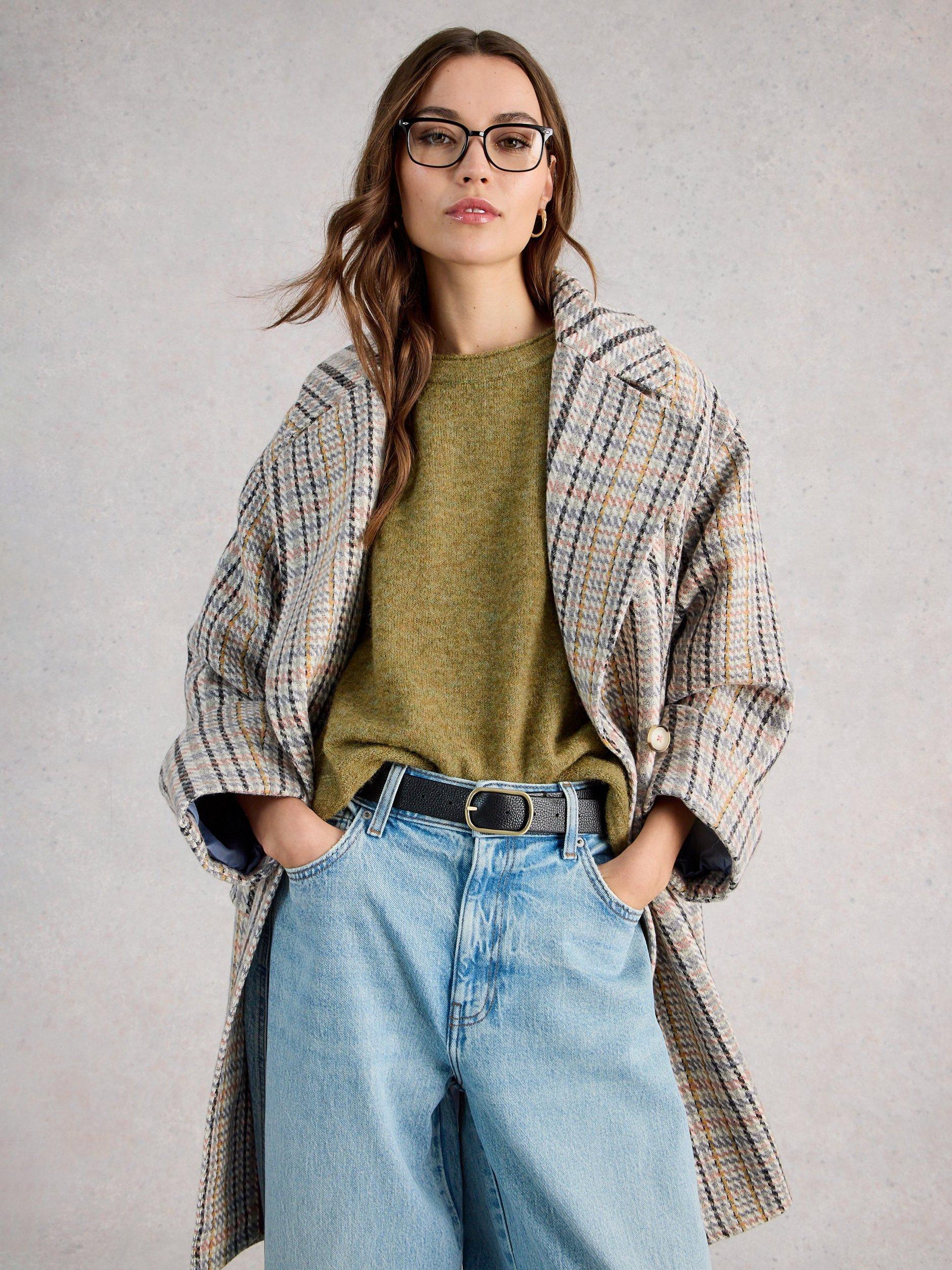 Product image 4 of 6, which shows White Stuff Kate Knitted T-Shirt, Light Green, 6