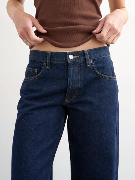 Topshop Ember Low Rise Relaxed Straight Fit Jeans, Indigo Rinse - view 2, Indigo Rinse