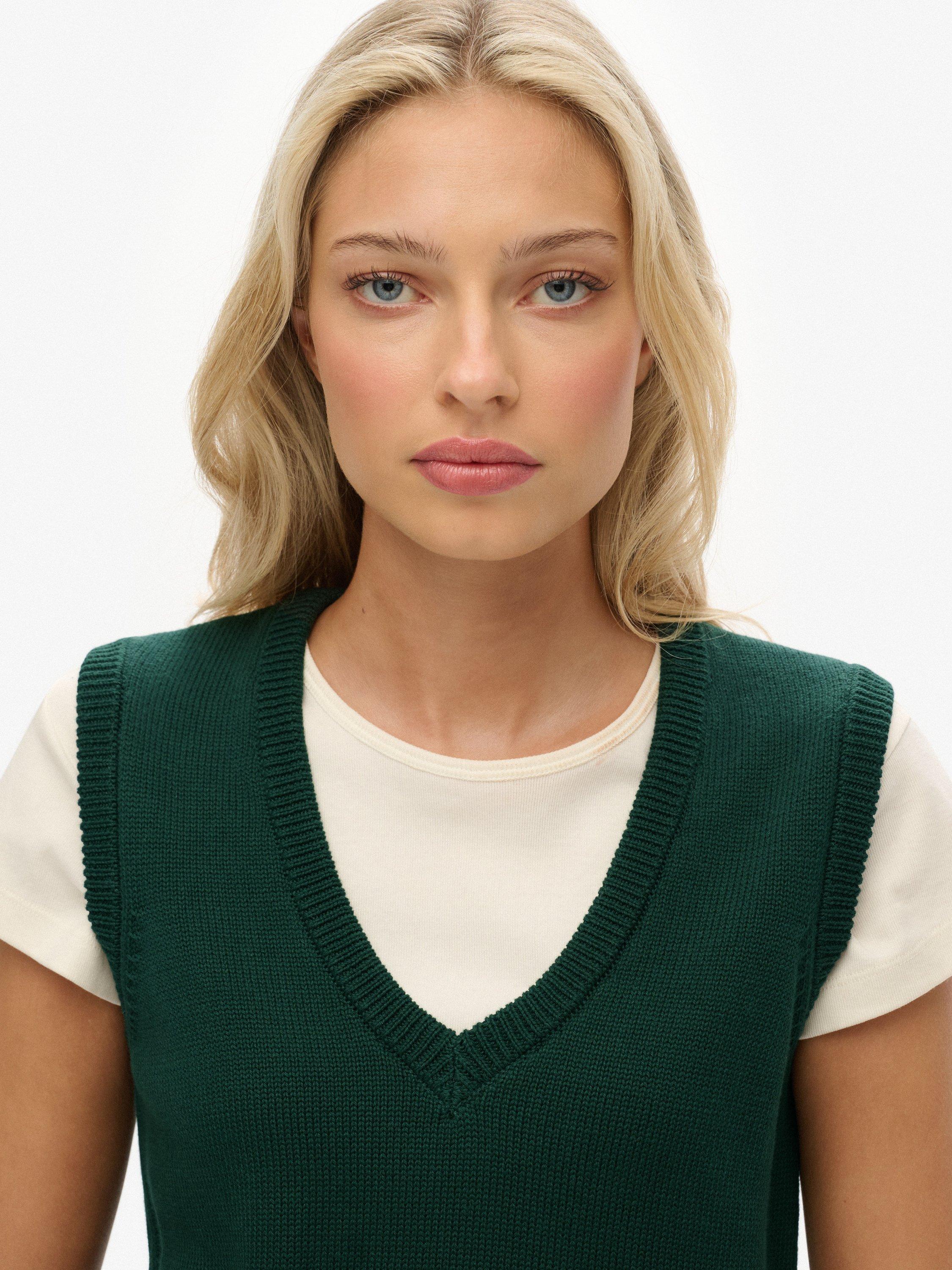 Product image 5 of 5, which shows Superdry Athletic Essentials Heritage Knitted Tank Top, Enamel Green, 6