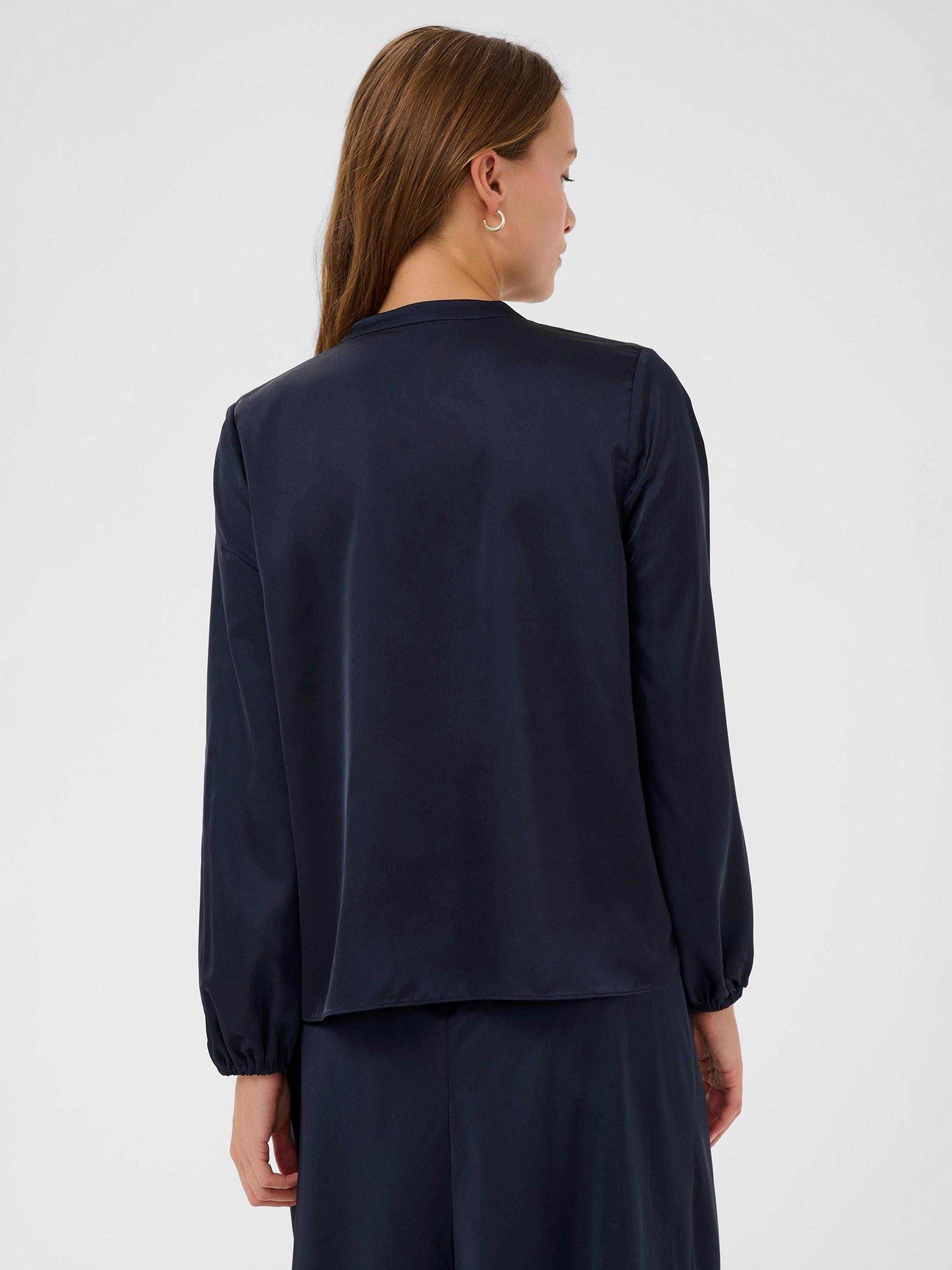 Product image 2 of 6, which shows Saint Tropez Lodisa Blouse, Night Sky, XS