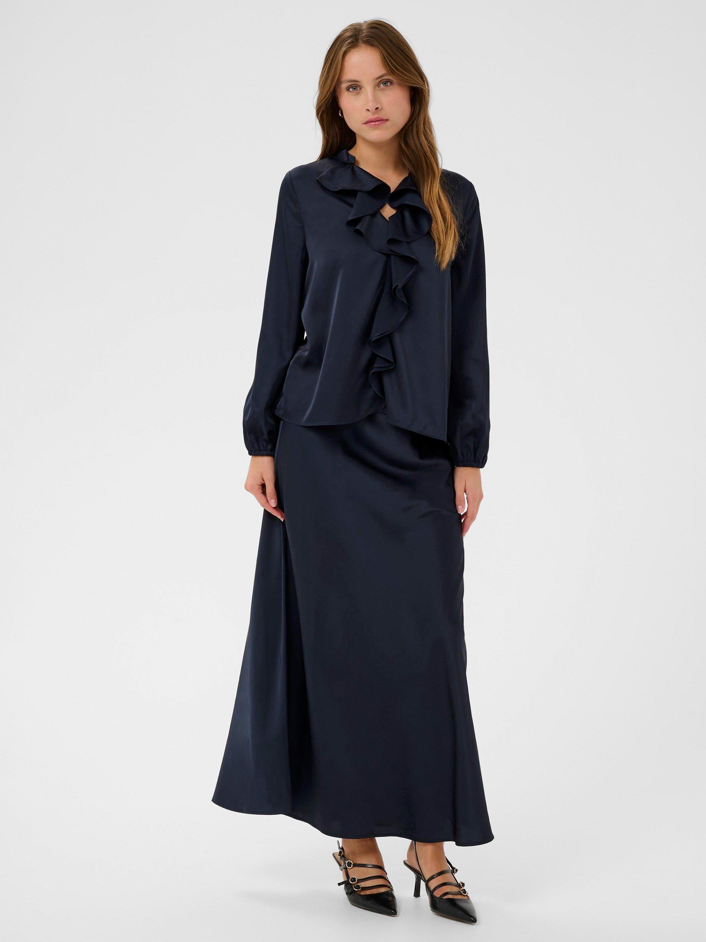 Product image 3 of 6, which shows Saint Tropez Lodisa Blouse, Night Sky, XS