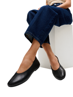 FitFlop Delicato Leather High Cut Ballerina Pumps, Black - view 2, Black