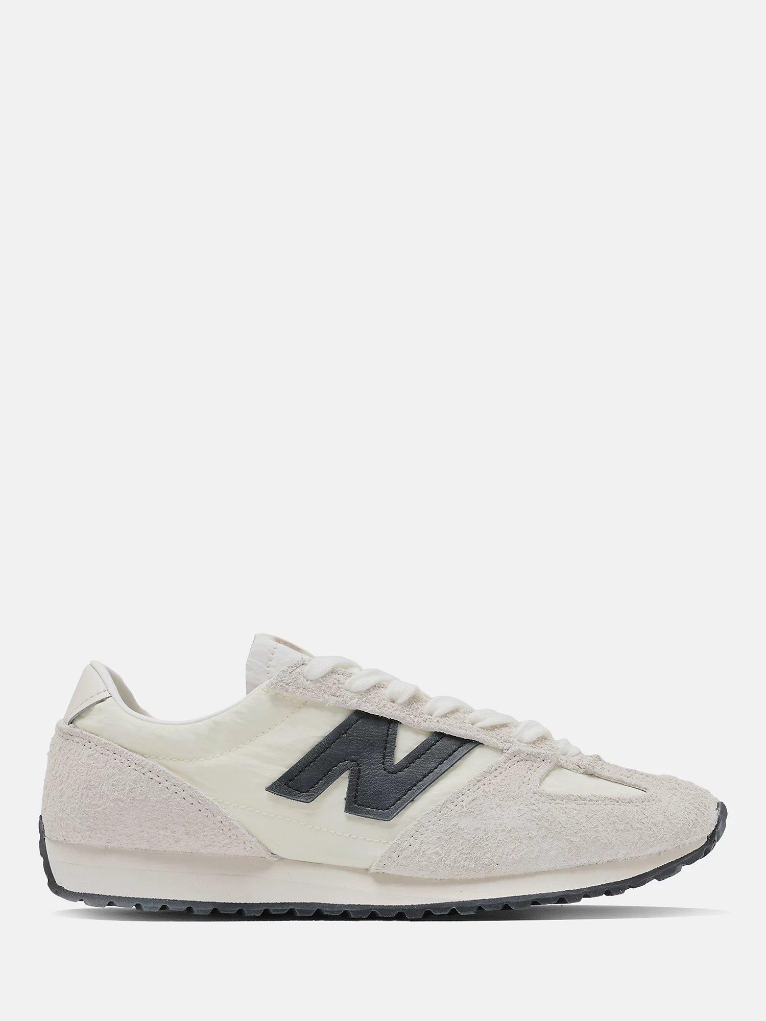 Product image 1 of 5, which shows New Balance 471 Trainers, Linen, 7