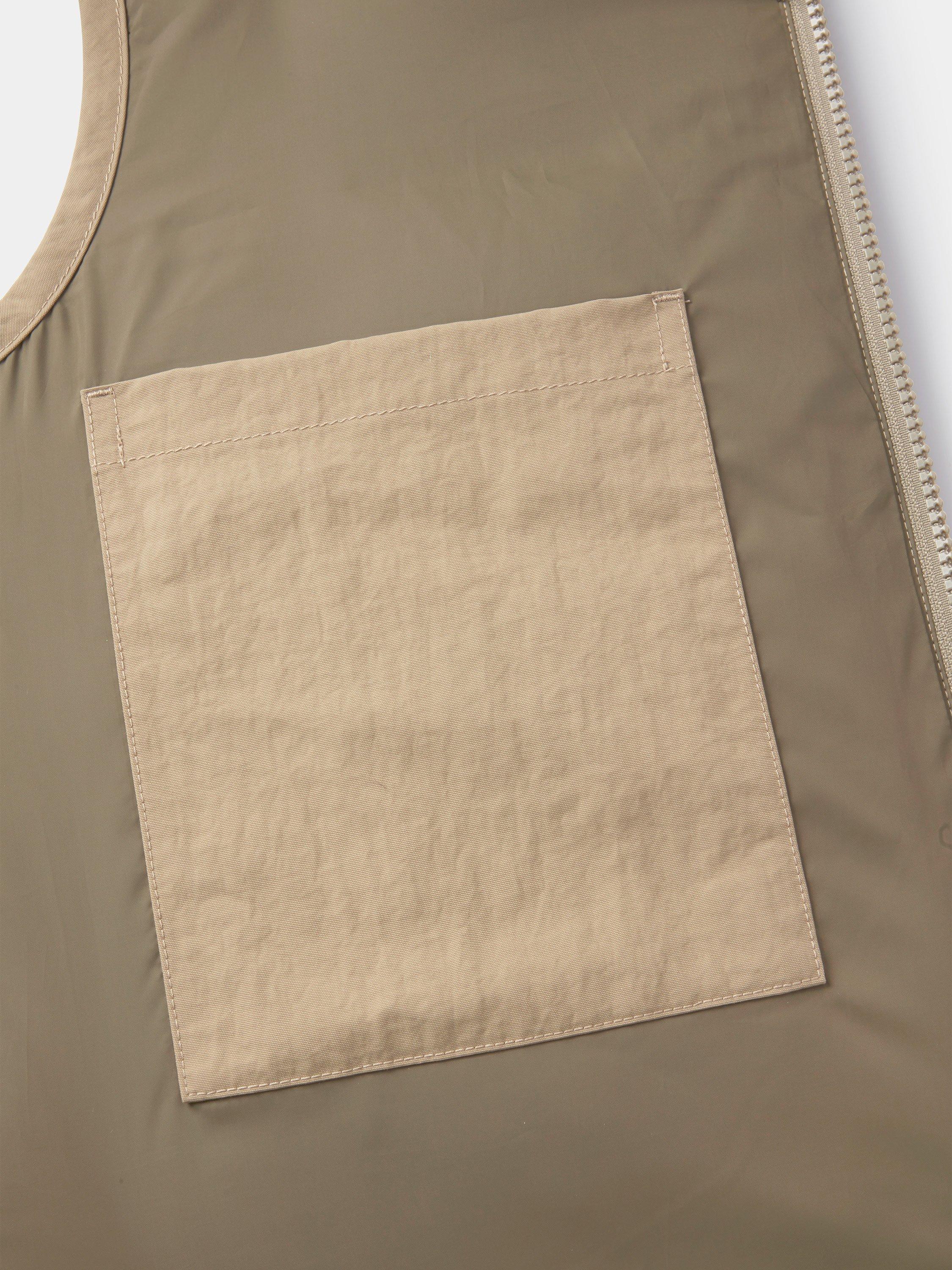 Product image 7 of 8, which shows Aubin Lancaster Gilet, Light Khaki, S