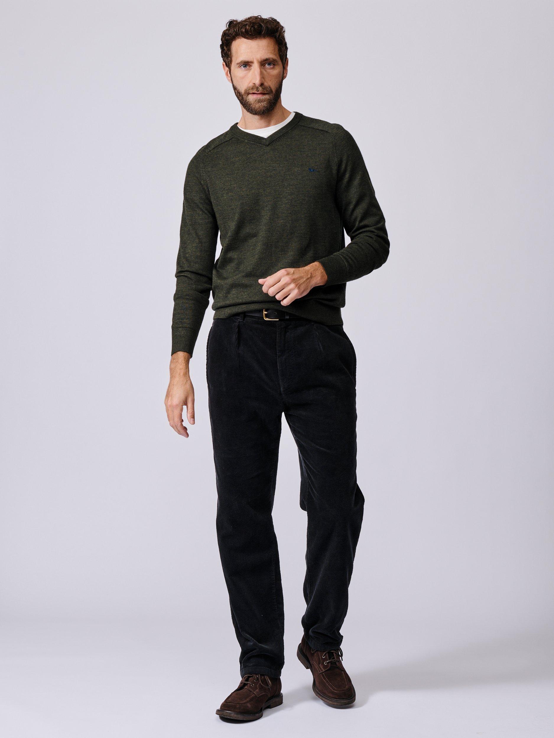 Product image 3 of 6, which shows Aubin Burnham Extra Fine Merino Wool V-Neck Jumper, Dark Khaki, S