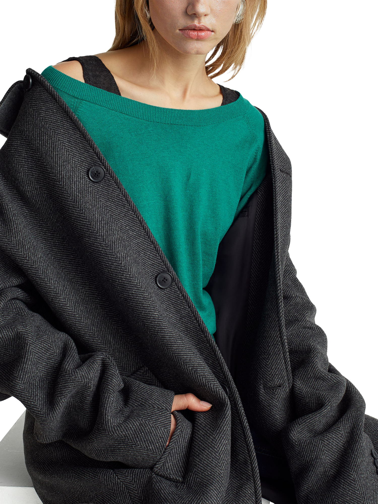 Product image 3 of 6, which shows Benetton Crew Neck A-Line Raglan Sleeve Jumper, Green, XS
