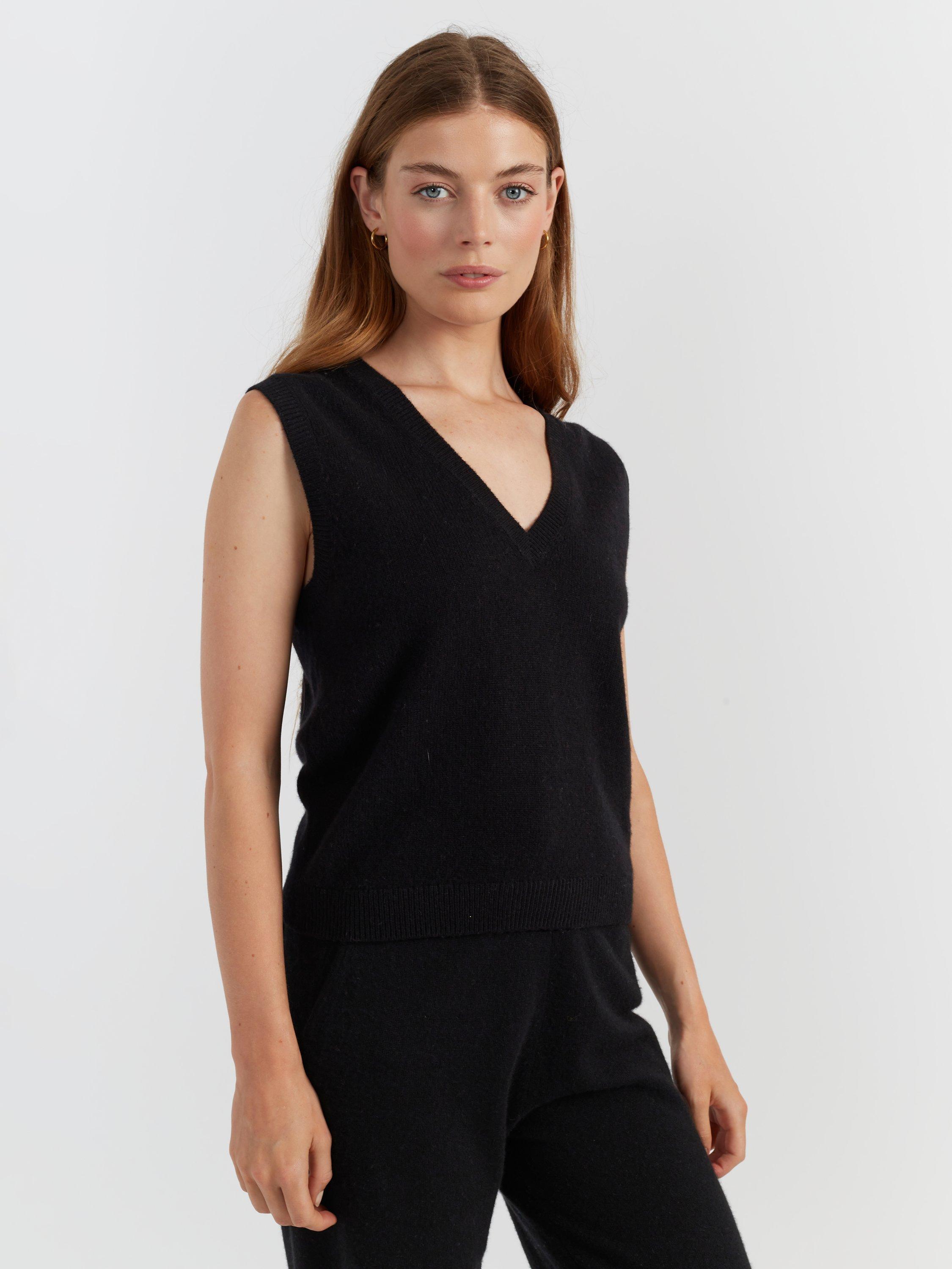 Product image 3 of 4, which shows Chinti & Parker Pure Cloud Cashmere Tank Top, Black, XS