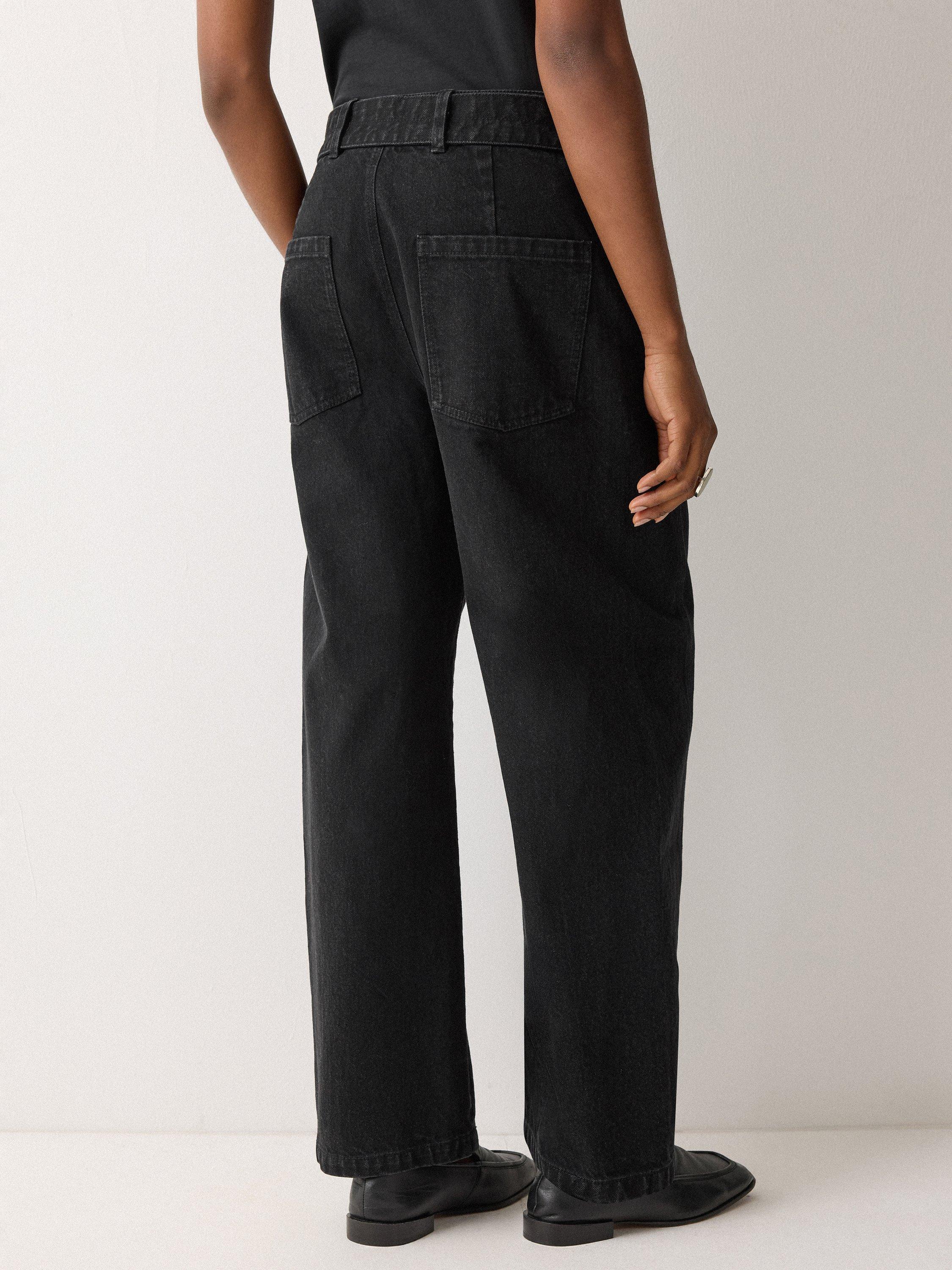 Product image 2 of 6, which shows Jigsaw Turner Belted Horseshoe Jeans, Black, 24R