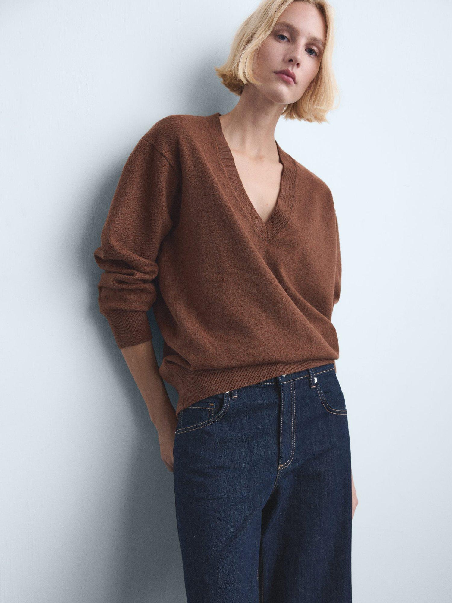 Product image 6 of 8, which shows Mango Annie Low Rise Wide Leg Jeans, Blue, 10