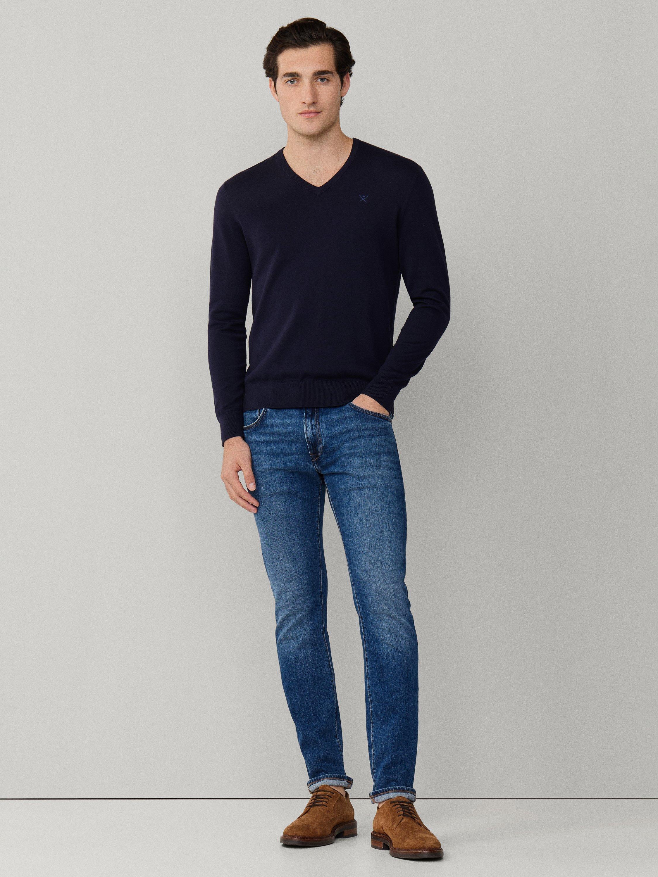 Product image 2 of 8, which shows Hackett London Cotton with Silk V-Neck Jumper, Old Navy, XS