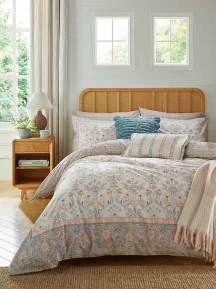 Laura Ashley Semington 200 Thread Count Duvet Cover Set, Multi