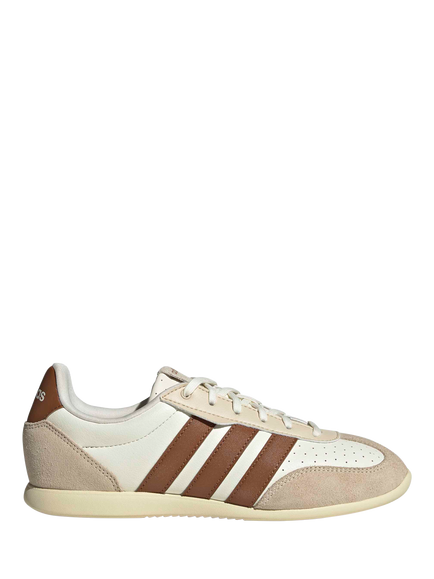 adidas Barreda Lo Trainers, Cream/White/Brown, Cream/White/Brown