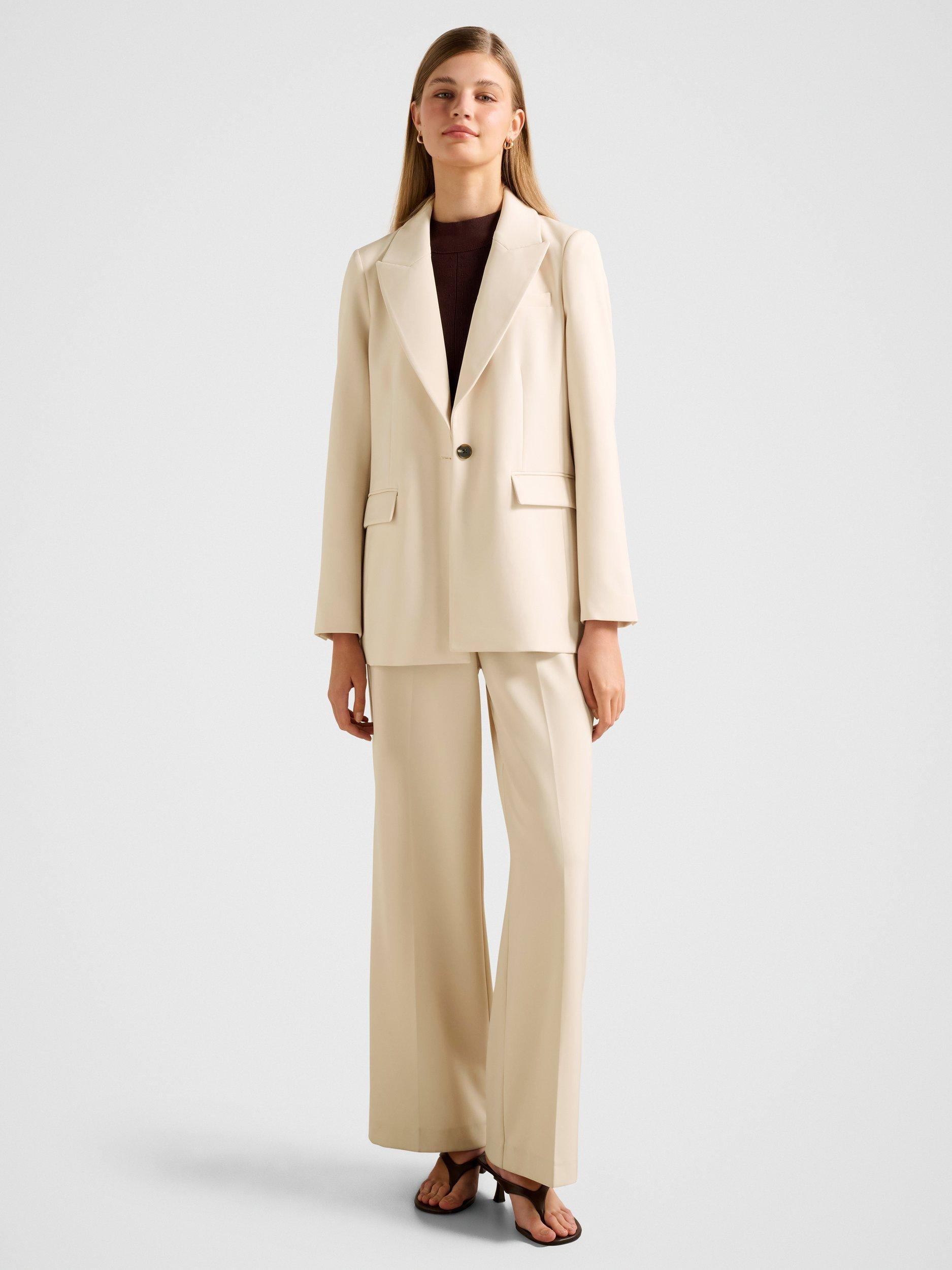 Product image 5 of 5, which shows Forever New Oaklyn Single Breasted Blazer, Neutral, 4