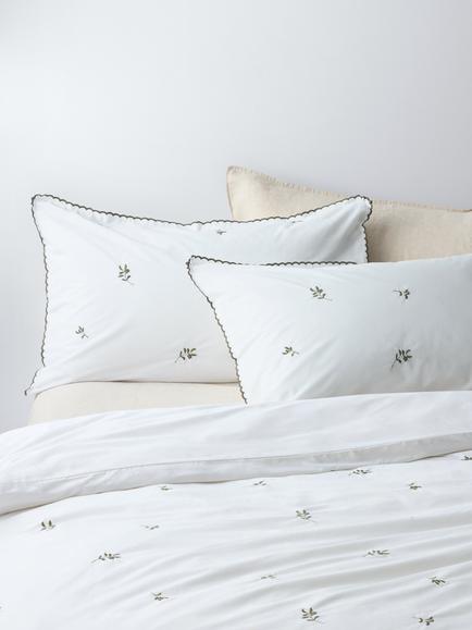 John Lewis Mae Mistletoe Cotton Percale 200 Thread Count Duvet Cover Set, White/Green, Green