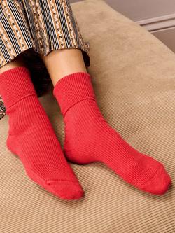 Brora Ribbed Cashmere Rich Socks, Tomato - view 2, Tomato
