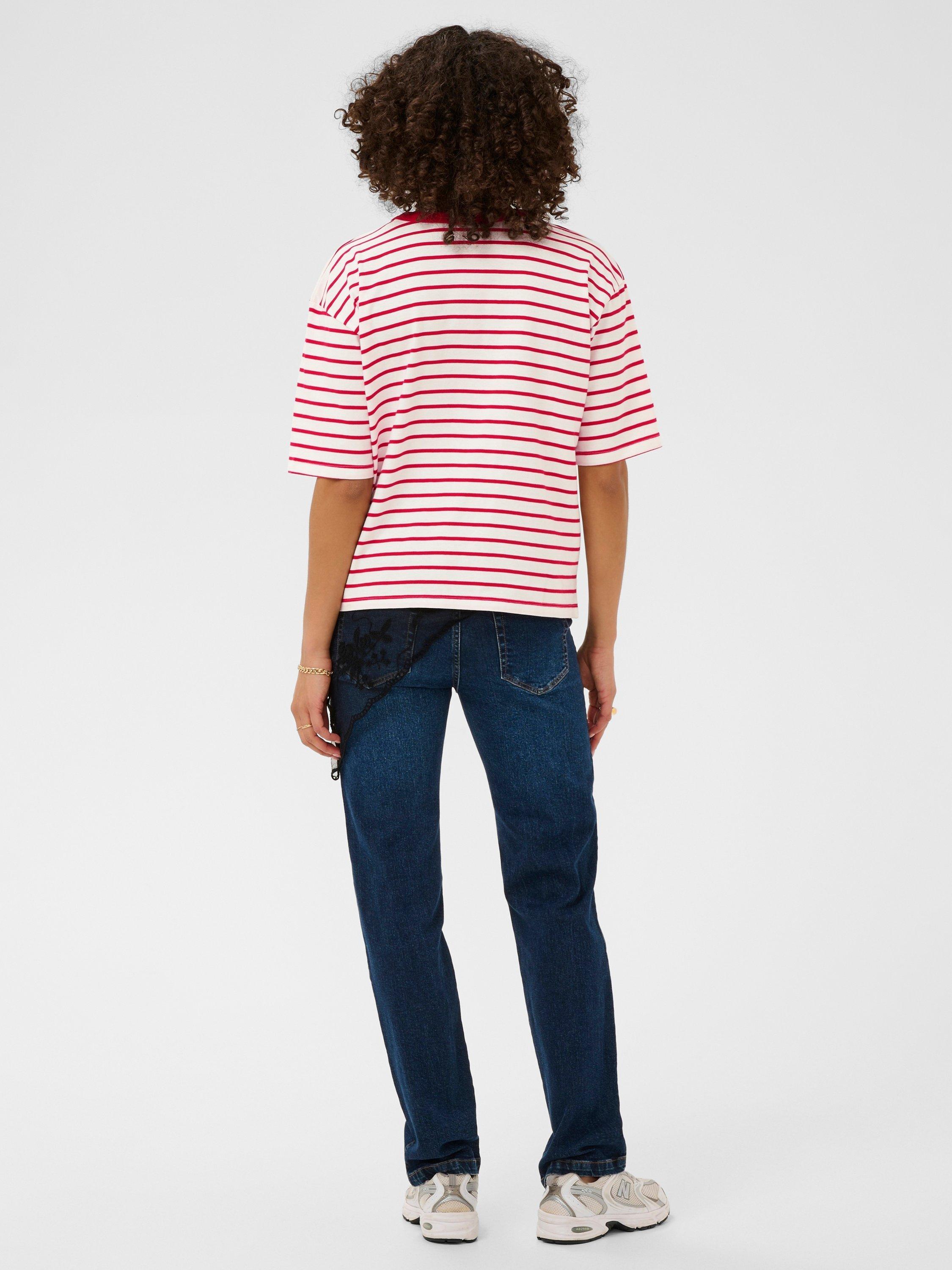 Product image 2 of 6, which shows KAFFE Winny Stripe Boxy T-Shirt, Chalk White/Red, XS
