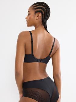 Triumph Comfort Contour Minimiser Bra, Black - view 2, Black