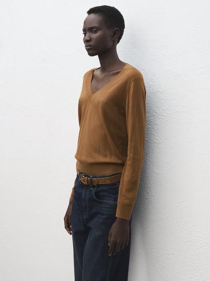 Mango Signature V-Neck Jumper, Tobacco, Tobacco