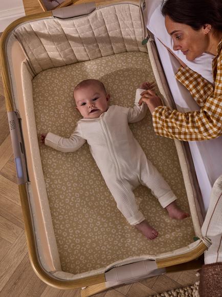 Tutti Bambini CoZee Bedside Crib Fitted Sheets & Mattress Protector Bundle, White Winter - view 2, White Winter
