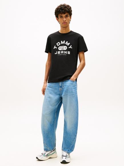 Tommy Hilfiger Cotton Regular Fit Short Sleeve Graphic Logo T-Shirt - view 2, Black