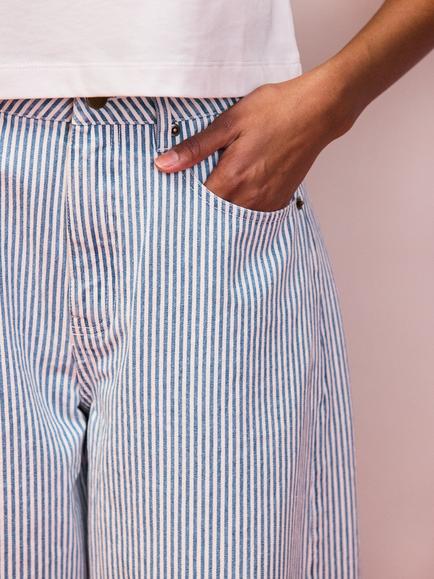 Ro&Zo Stripe Barrel Leg Jeans, Blue/White - view 2, Blue/White