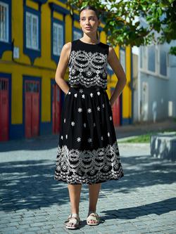 Yumi Embroidered Floral Crop Top, Black - view 2, Black