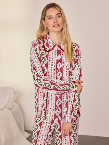 Chelsea Peers Holly Leaf Wiggle Button Up Long Pyjama Set, Red - view 2, Red