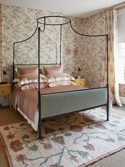 Gingerlily Vintage Style Silk Bedding - view 2, Vintage Pink / Ivory