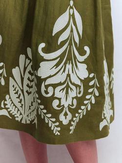 Boden Verity Embroidered Pure Linen Skirt, Green - view 2, Green