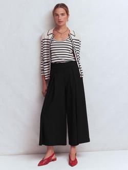 Boden Single Pleat Culottes containing LENZING™ ECOVERO™ Viscose, Black, Black