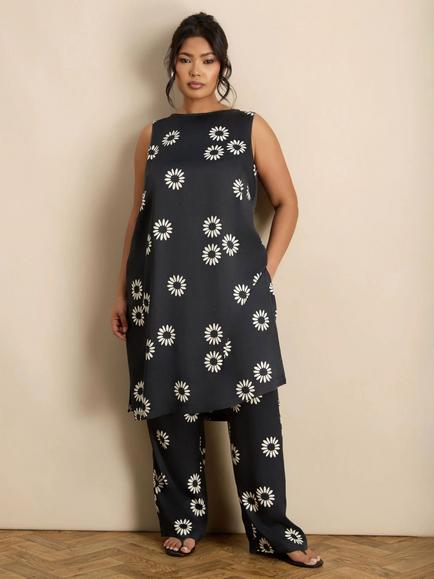 Live Unlimited Floral Print Straight Leg Trouser, Black - view 2, Black
