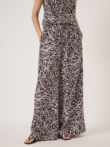 HUSH Airflow Extra Wide Leg Trousers containing LENZING™ ECOVERO™ Viscose, Black/White