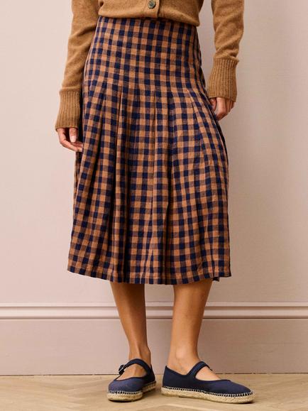 Brora Gingham Pleated Pure Linen Skirt, Caramel/Navy, Caramel/Navy
