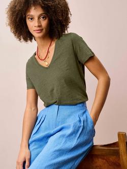 Brora V-Neck Pure Linen T-Shirt, Moss - view 2, Moss
