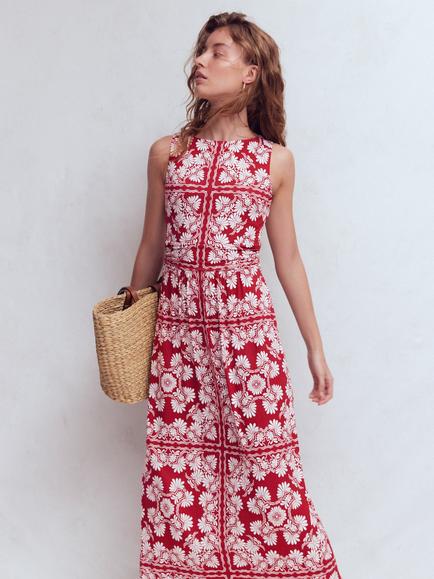 Boden Antonia Floral Jersey Maxi Dress containing LENZING™ ECOVERO™ Viscose, Rich Chestnut, Rich Chestnut