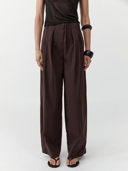 St. Agni Relaxed Pleat Trousers, Brown, Brown