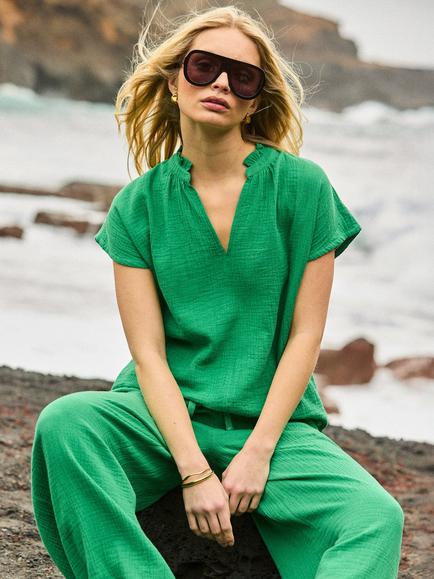 Ro&Zo Frill Neck Cheesecloth Top, Green, Green